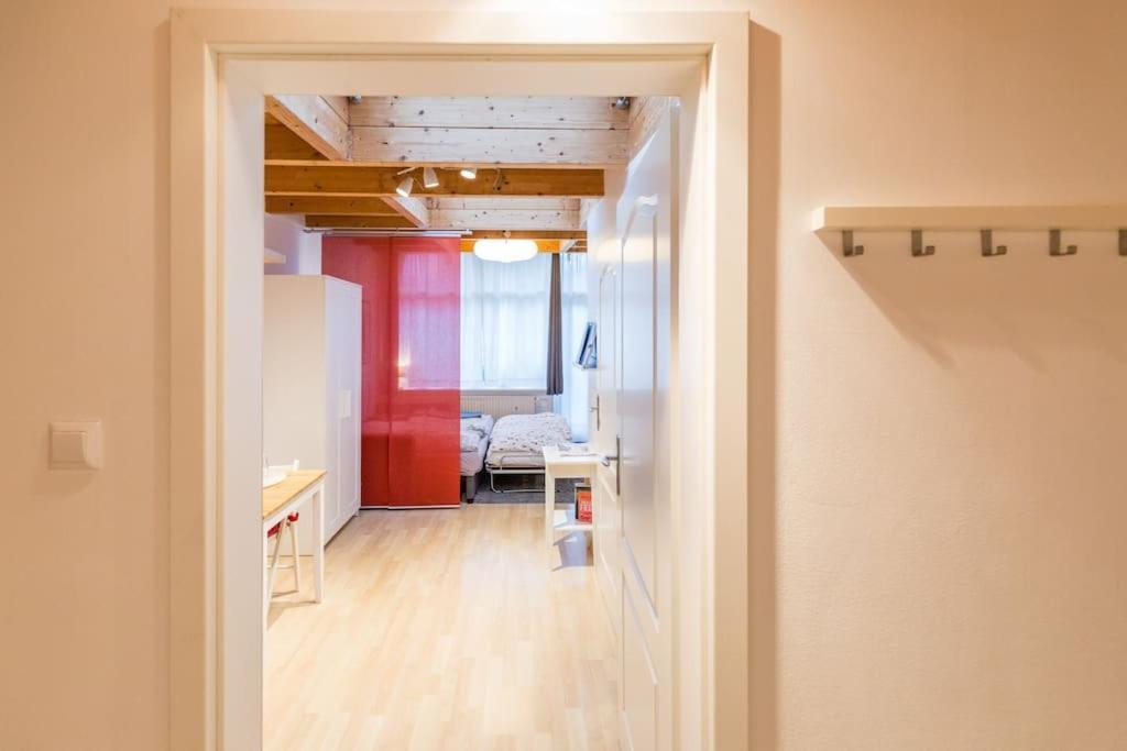 Apartment Wilhelmstr Fuer Bis Zu 3 Personen Brühl Esterno foto